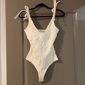 Clove tie up bodysuit